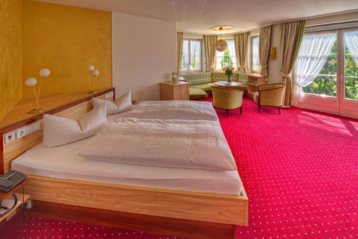 Koenigshof Hotel Resort 오버스타우펜 객실 사진
