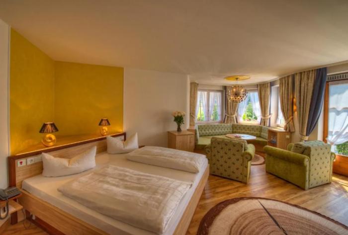 Koenigshof Hotel Resort 오버스타우펜 객실 사진