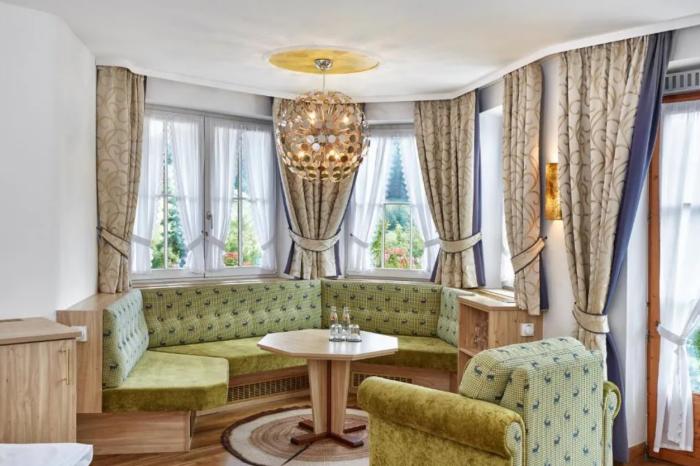 Koenigshof Hotel Resort 오버스타우펜 객실 사진