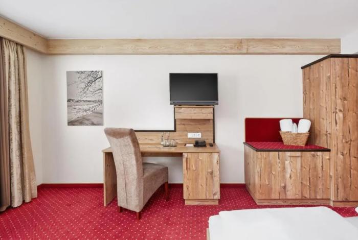 Koenigshof Hotel Resort 오버스타우펜 객실 사진
