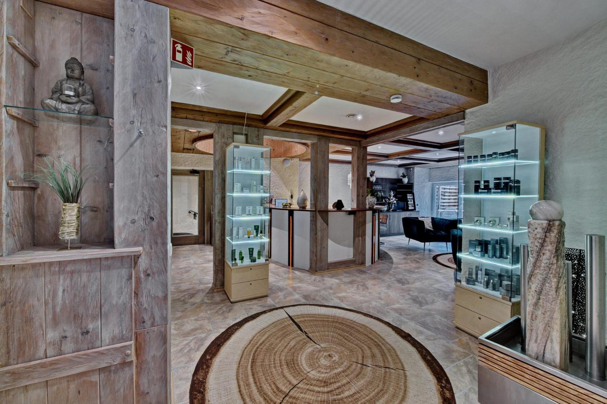 Koenigshof Hotel Resort 오버스타우펜 외부 사진